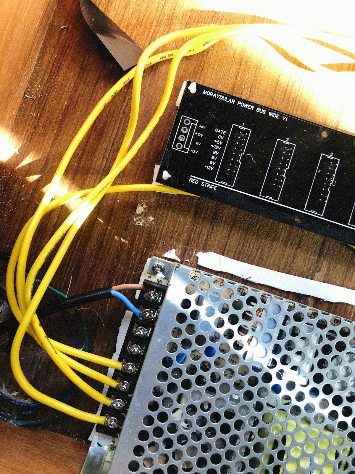 Bảng mạch của driver ảnh hưởng trực tiếp đến độ bền của đèn LED