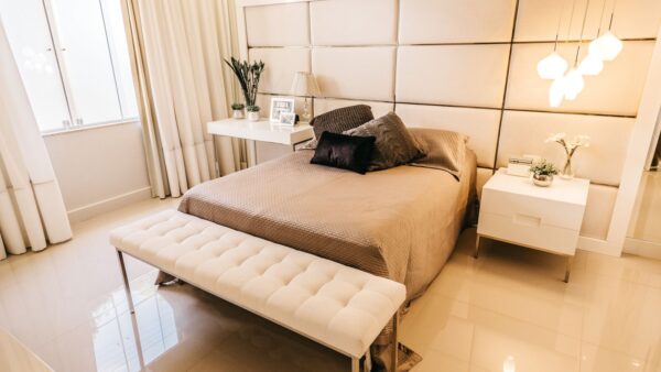 Cách Bố Trí Đèn Phòng Ngủ Cao Cấp: 5 Lớp Ánh Sáng Chuẩn